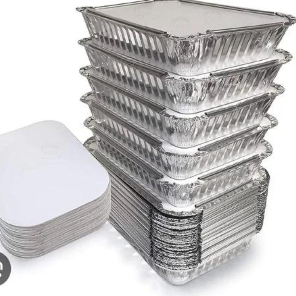 Semi-rigid containers